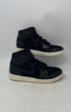 Load image into Gallery viewer, Nike Womens Air Jordan 1 Retro High Premium AH7389-001 Black Sneaker Shoes Sz 9
