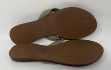 Load image into Gallery viewer, Authentic Tory Burch Womens Benton 64172 Gray Thong Sandals Size 8M Worn
