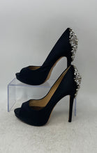 Load image into Gallery viewer, Badgley Mischka Womens Kiara Black Peep Toe Slip-On Stiletto Pump Heels Size 6M
