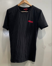 Load image into Gallery viewer, Authentic Burberry Sport Mens Black Short Sleeve Pullover T-Shirt Size M Worn
