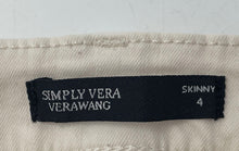 Load image into Gallery viewer, Authentic Simply Vera Vera Wang Womens White Denim Skinny Jeans Size 4
