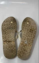 Load image into Gallery viewer, Coach Womens Abbigail Beige Star Printed Slip-On Flip Flop Sandals Size 10 B

