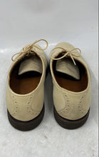 Load image into Gallery viewer, Cole Haan Mens Light Yellow Leather Round Toe Formal Derby Dress Shoes Size 7.5D
