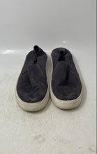 Load image into Gallery viewer, Steve Madden Womens Dean Gray Suede Slip-On Low Top Sneakers Shoes Size 7.5
