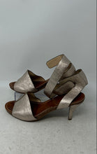 Load image into Gallery viewer, Vince Camuto Womens Odela Wooden Brown Gold Open Toe Ankle Strap Heels Size 10M
