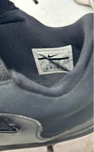 Load image into Gallery viewer, Nike Mens Pocket Knife DM 898033-001 Black Drawstring Running Shoes Size 8.5

