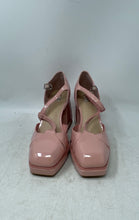 Load image into Gallery viewer, GB Womens Pink Patent Leather Square Toe Block Platform Heels Size 7.5M
