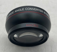 Load image into Gallery viewer, Vivitar 0.43X Autofocus Professional Wide Angle Digital Lens With Macro
