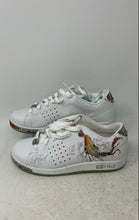 Load image into Gallery viewer, Red By Marc Ecko Womens Phranz-Phantazia White Lace-Up Sneaker Shoes Size 7.5
