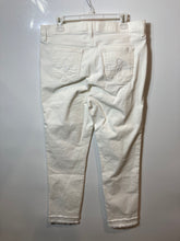 Load image into Gallery viewer, Lilly Pulitzer Womens White Denim Stretch Fringe Hem Cropped Jeans Size 14
