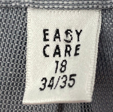 Load image into Gallery viewer, Van Heusen Mens Gray Easy Care Long Sleeve Collared Dress Shirt Size 18 34/35
