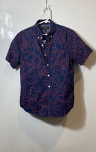 Load image into Gallery viewer, Banana Republic Mens Blue Red Leaf Print Cotton Short Sleeve Button-Up Shirt S
