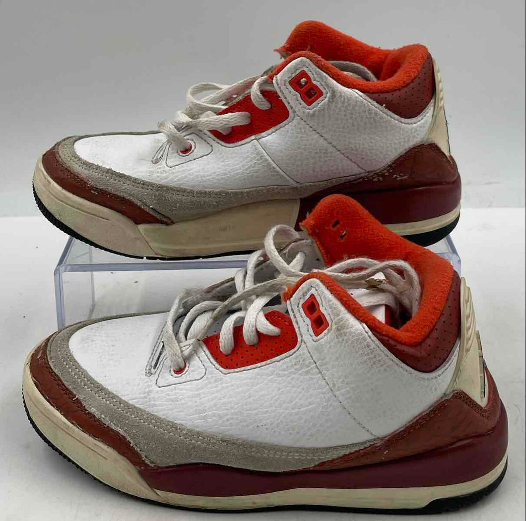 Authentic Nike Boys DV7027-108 White Orange Leather Basketball Shoes Size 1.5Y