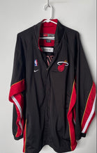 Load image into Gallery viewer, Nike Mens Red Black Miami Heat Basketball-NBA Track Jacket Size XL
