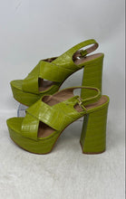 Load image into Gallery viewer, Suzani Bissoli Womens Green Croc-Embossed Platform Slingback Sandals Size 7
