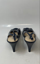 Load image into Gallery viewer, Aubrey Lynn Womens Dark Blue Leather Peep Toe Slingback Heels Size 8.5
