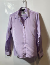 Load image into Gallery viewer, Express Portofino Womens Purple Long Sleeve Collared Button-Up Shirt Size Small
