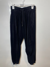Load image into Gallery viewer, Forever 21 Womens Black Velvet Elastic Waist Tapered Leg Jogger Pants Size M
