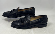 Load image into Gallery viewer, Johnston &amp; Murphy Mens Black Tassel Round Toe Slip-On Loafer Shoes Size 9 M
