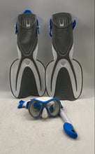 Load image into Gallery viewer, Oceanic Adult Worldwide Adjustable Open-Heel Fins Water Sports Snorkeling Set
