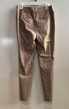 Load image into Gallery viewer, Ann Taylor Womens Khaki Flat Front Slash Pockets Straight Dress Pants Size 4
