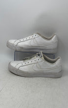 Load image into Gallery viewer, Nike Womens Court Royale AC AO2810-102 White Sneakers Shoes Size 10 No Laces
