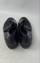 Load image into Gallery viewer, Pitillos Womens Black Leather Moc Toe Hook &amp; Loop Loafer Shoes Size EUR 41
