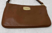 Load image into Gallery viewer, Michael Kors Womens Jet Set Travel Brown Leather Zipper Wristlet Wallet
