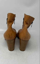 Load image into Gallery viewer, Steve Madden Womens Brown Leather Side Zip Block Heel Ankle Booties Size EUR 39
