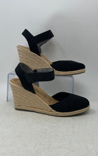 Load image into Gallery viewer, Kelly &amp; Katie Womens Banner Black Round Toe Wedge Heel Espadrille Sandals Sz 8M
