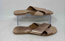 Load image into Gallery viewer, Seychelles Womens Gold Open Toe Slip-On Slide Sandals Size 7.5
