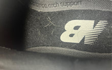 Load image into Gallery viewer, New Balance Mens 550 Black White Leather Lace-Up Sneaker Shoes Size 5.5
