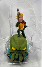 Load image into Gallery viewer, Q Fig Max DC Comics Multicolor Aquaman Vinyl Action Figure In Box
