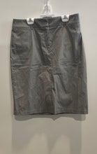 Load image into Gallery viewer, New York &amp; Company Womens Black Stretch Belt Loops Straight &amp; Pencil Skirt Sz 8
