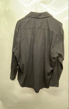 Load image into Gallery viewer, Hugo Boss Mens Black Long Sleeve Collared Sharp Fit Dress Shirt Size XL 17 32/33
