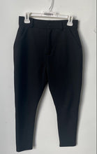 Load image into Gallery viewer, Zara Womens Black Flat Front Stretch Pockets Tapered Leg Ankle Pants Size M
