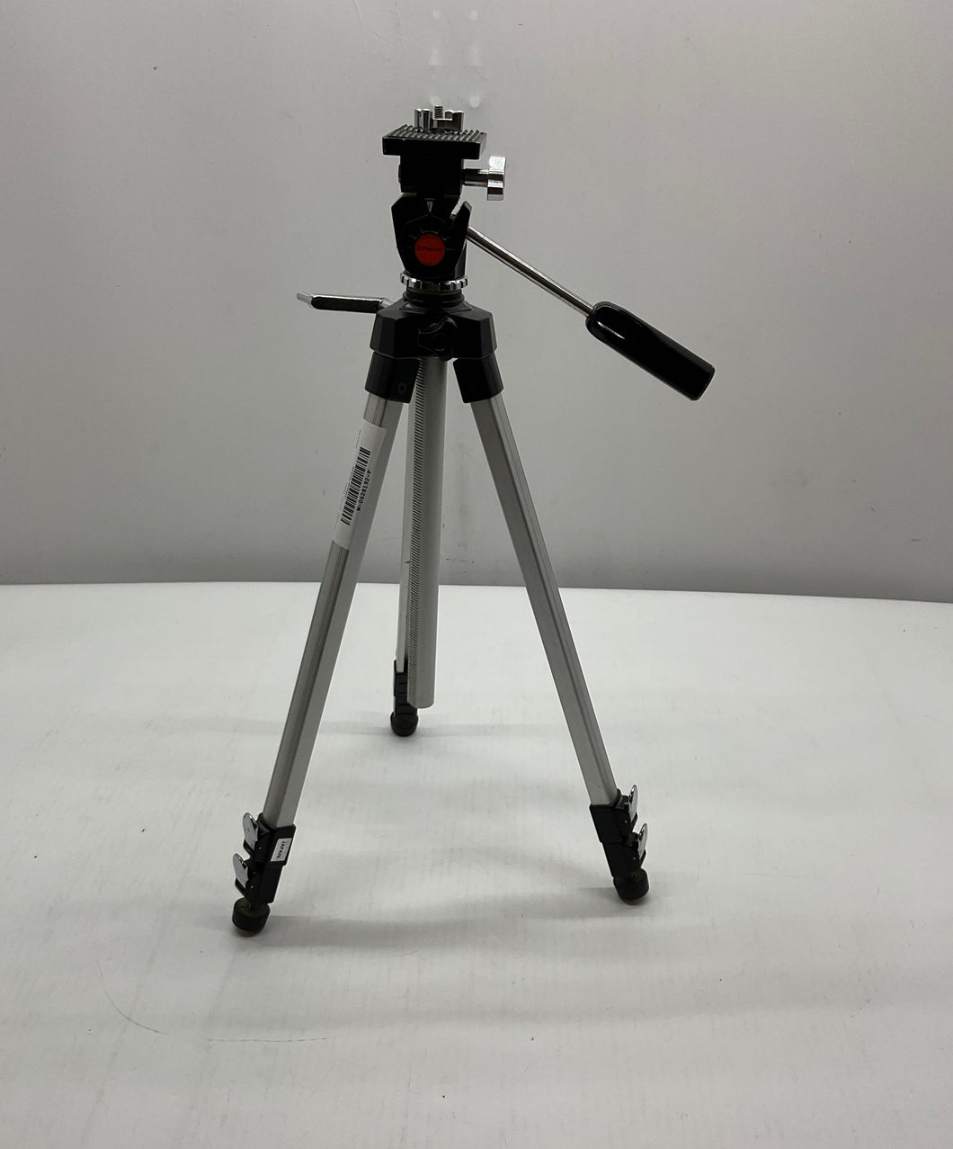 JCPenney Silver Aluminum Classic Adjustable Leg Camera Tripod