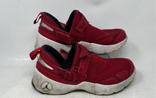 Load image into Gallery viewer, Nike Mens Air Jordan Trunner LX 897992-601 Red White Sneaker Shoes Size 11.5
