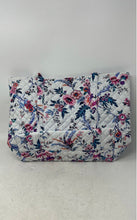 Load image into Gallery viewer, Vera Bradley Womens Multicolor Floral Printed Shoulder Tote Handbag
