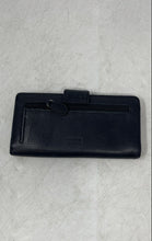 Load image into Gallery viewer, Womens Black Pebbled Genuine Leather Credit Card Slots Snap Bifold Wallet
