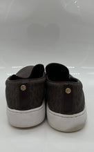 Load image into Gallery viewer, Michael Kors Womens Brown Monogram Leather Slip-On Low Top Sneakers Shoes Sz 10M
