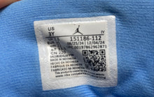 Load image into Gallery viewer, Nike Kids Air Jordan 12 Retro 151186-112 White Blue Sneaker Shoes Size 3Y
