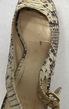 Load image into Gallery viewer, Stuart Weitzman Womens Jean Beige Black Snakeskin Wedge Slingback Sandals Sz 10M
