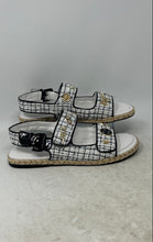 Load image into Gallery viewer, Karl Lagerfeld Womens Charlay J24 White And Black Slingback Sandals Size 8 M
