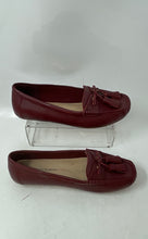 Load image into Gallery viewer, Isaac Mizrahi Womens Live Burgundy Leather Slip-On Tassel Loafer Shoes Size 7W
