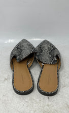 Load image into Gallery viewer, Banana Republic Womens Black White Pointed Toe Slip-On Mule Sandals Size 9
