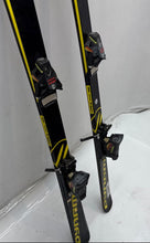 Load image into Gallery viewer, Dynamic VR17 Equipe Black Yellow Racing Snow Skis With Tyrolia 540 Bindings

