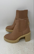 Load image into Gallery viewer, Dolce Vita Womens Caster H2O Light Beige Pull-On Ankle Booties Size 7.5
