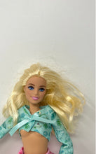 Load image into Gallery viewer, Blonde Hair Blue Eyes Plastic Decorative Barbie Fashion Doll With Pink Outfit
