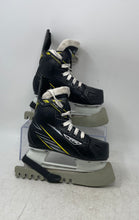 Load image into Gallery viewer, CCM Unisex Kids Tacks 1092 Multicolor Lace-Up Ice Hockey Skates Size 10
